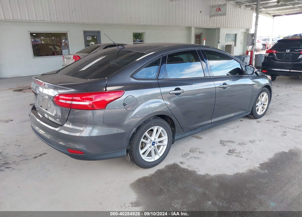2018 FORD FOCUS SE VIN: 1FADP3F21JL210331