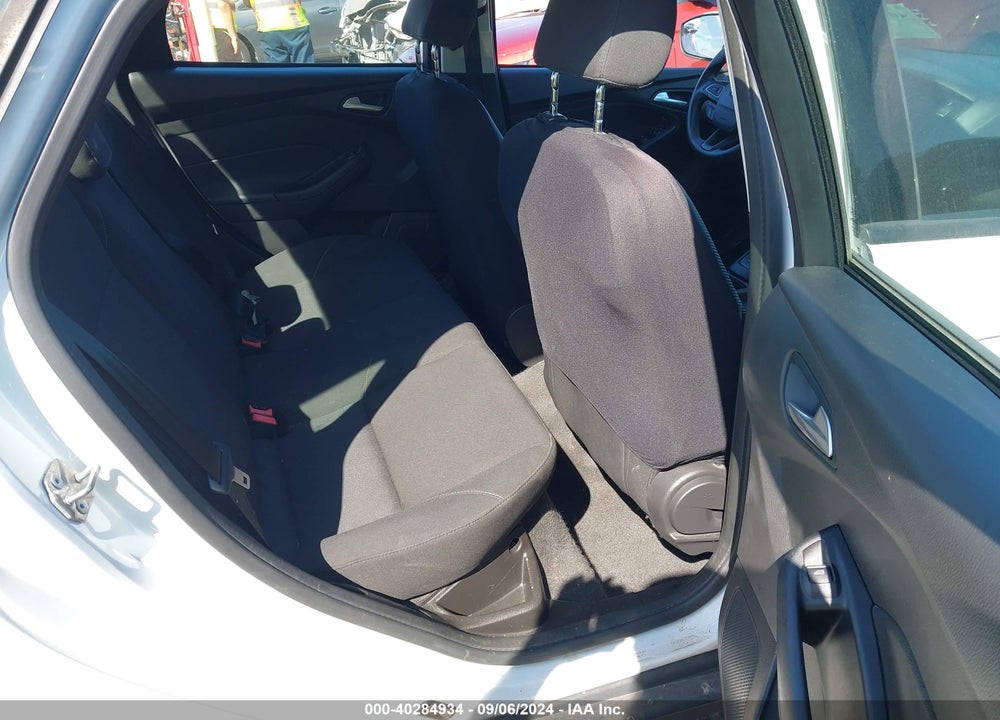2017 FORD FOCUS SE VIN: 1FADP3F20HL231455