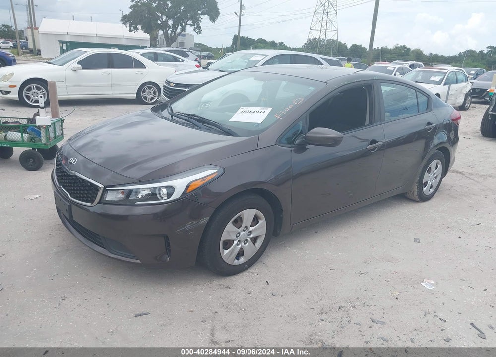 2017 KIA FORTE LX VIN: 3KPFK4A72HE153876