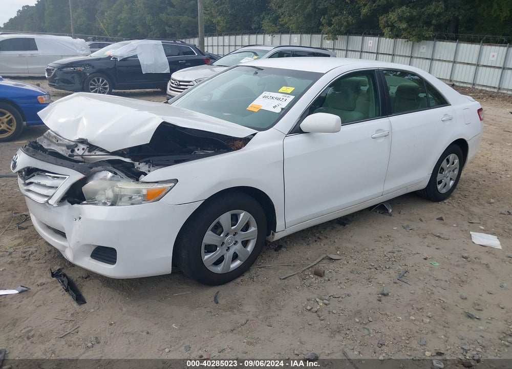 2011 TOYOTA CAMRY LE VIN: 4T1BF3EK2BU739669