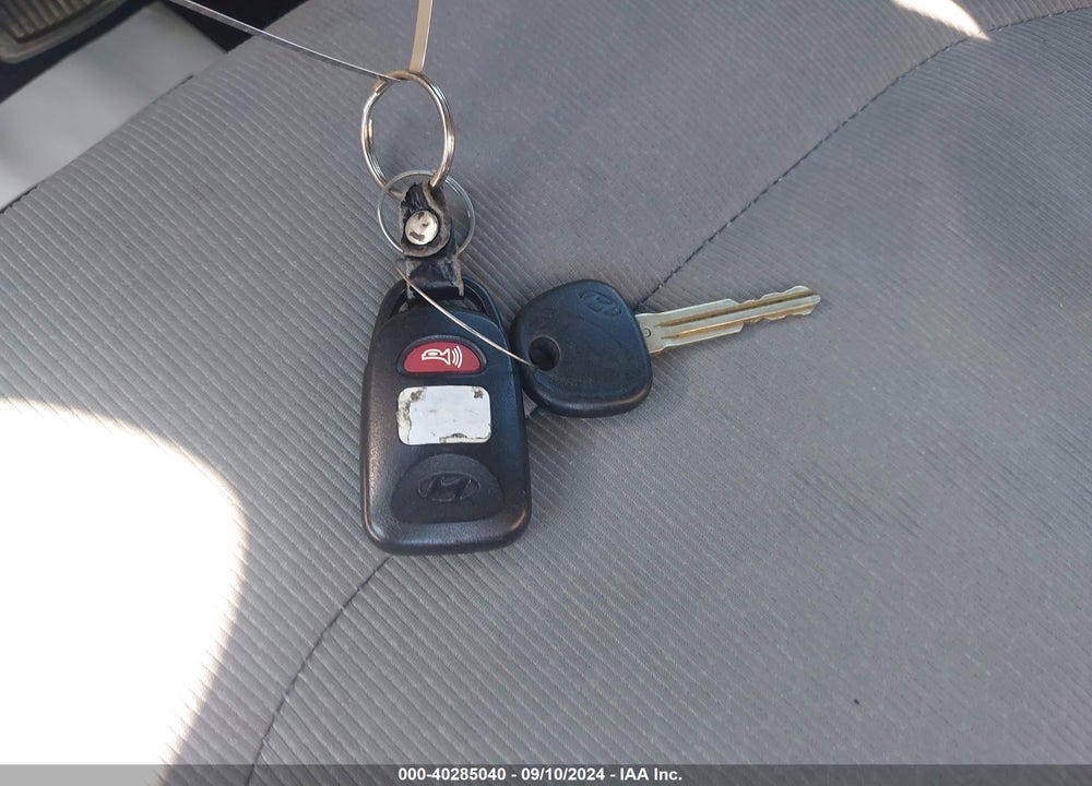 2017 HYUNDAI ELANTRA SE VIN: 5NPD84LF3HH151432