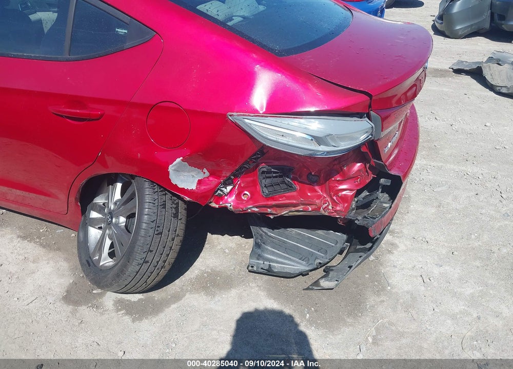 2017 HYUNDAI ELANTRA SE VIN: 5NPD84LF3HH151432