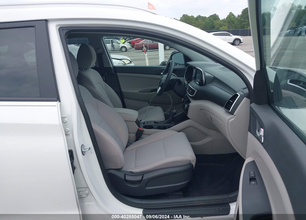 2020 HYUNDAI TUCSON VALUE VIN: KM8J33A4XLU196360