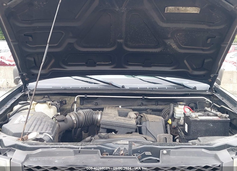 2004 CHEVROLET COLORADO LS VIN: 1GCDT136848159080