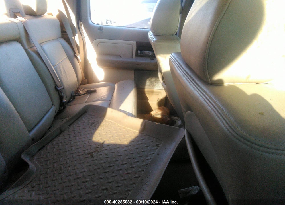 2004 FORD F-150 LARIAT/XLT VIN: 1FTPW125X4KC53901