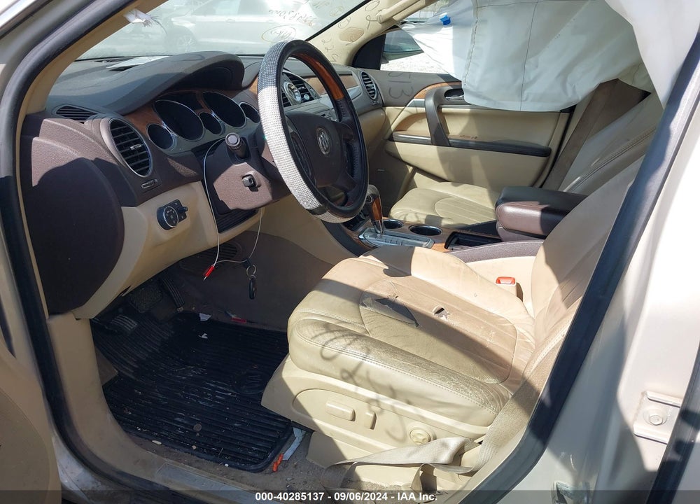 2008 BUICK ENCLAVE CXL VIN: 5GAEV23718J235574