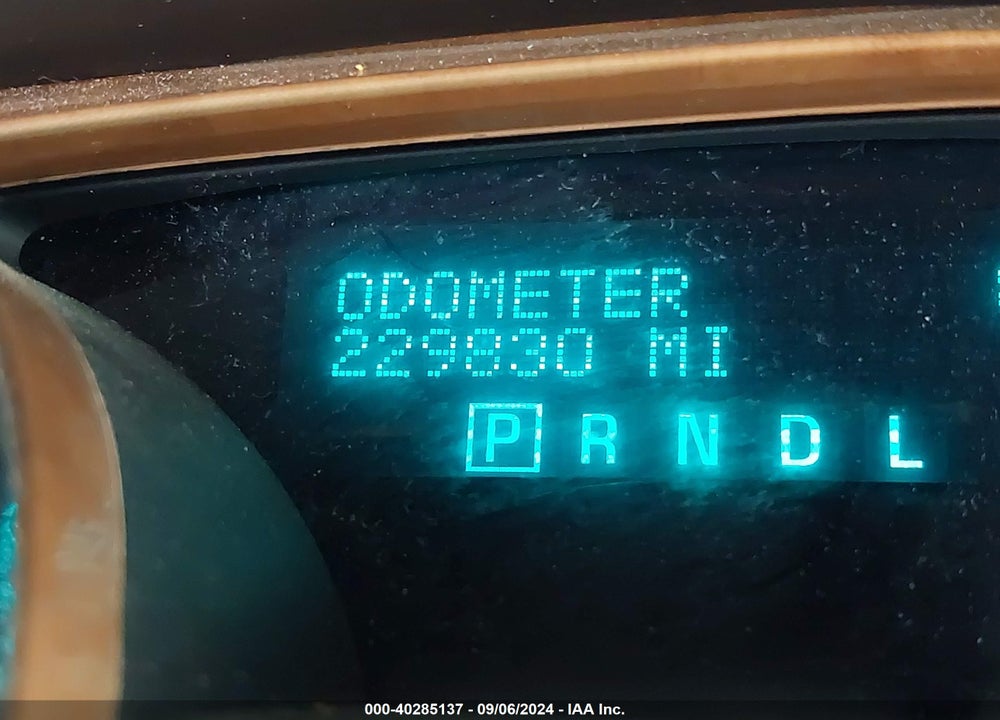 2008 BUICK ENCLAVE CXL VIN: 5GAEV23718J235574