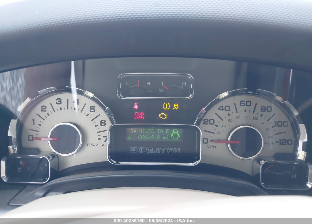 2010 FORD EXPEDITION EDDIE BAUER/KING RANCH VIN: 1FMJU1J5XAEB71900