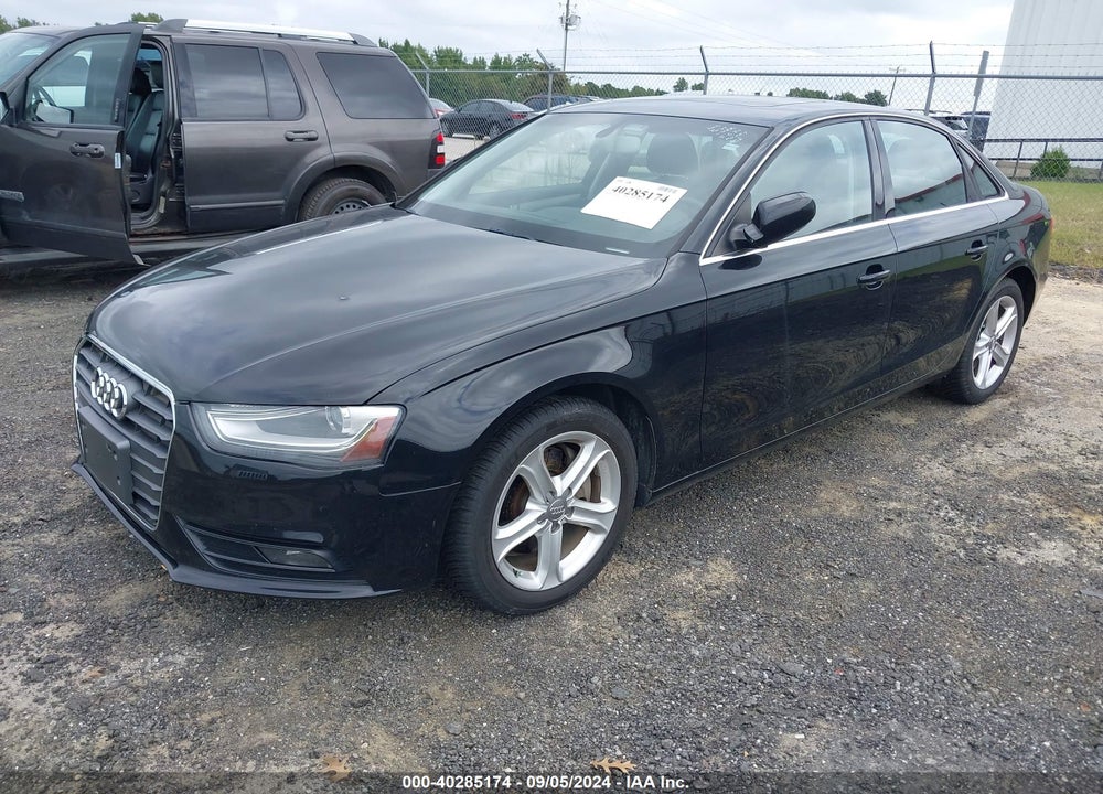 2013 AUDI A4 2.0T PREMIUM VIN: WAUAFAFL5DN027615
