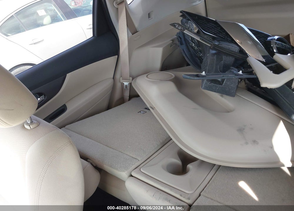 2016 NISSAN ROGUE SV VIN: JN8AT2MV7GW141186