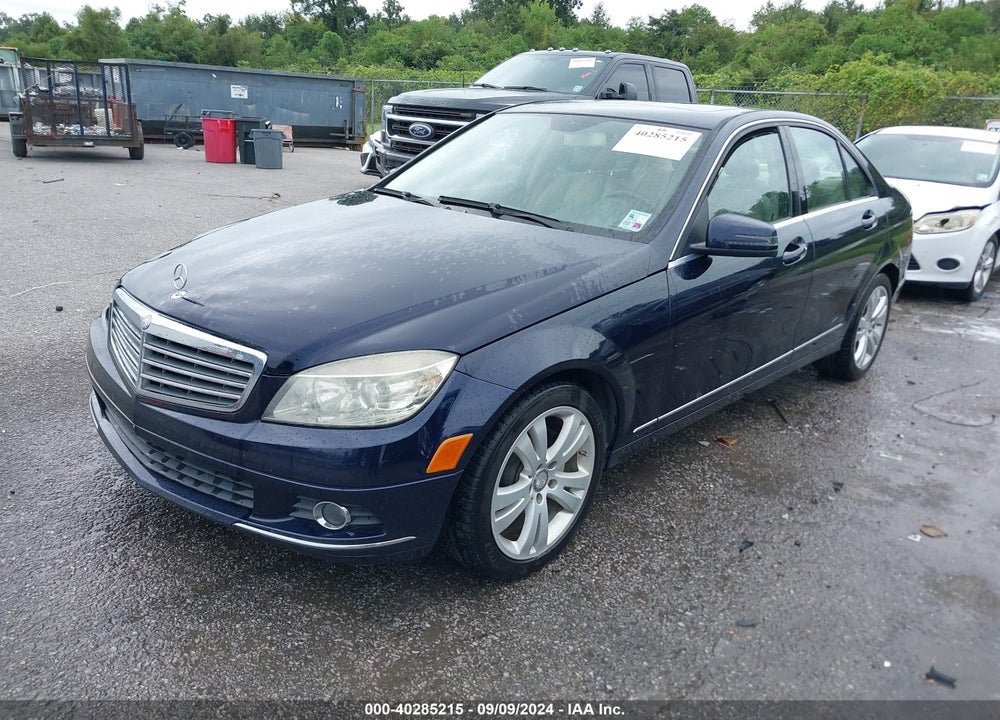 2010 MERCEDES-BENZ C 300 LUXURY/SPORT VIN: WDDGF5EBXAR122288