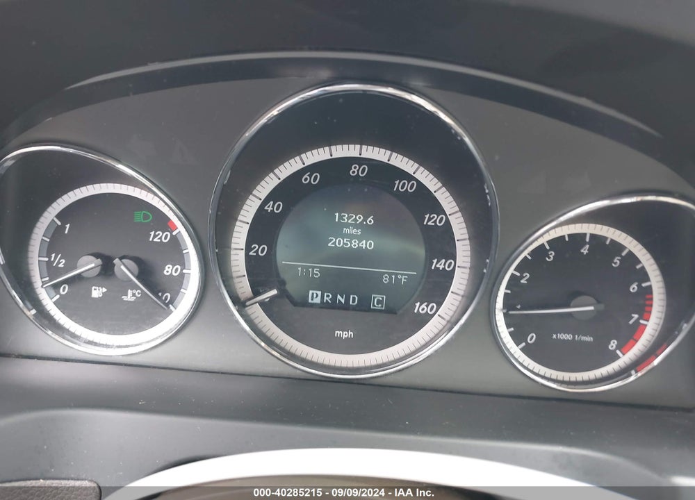 2010 MERCEDES-BENZ C 300 LUXURY/SPORT VIN: WDDGF5EBXAR122288