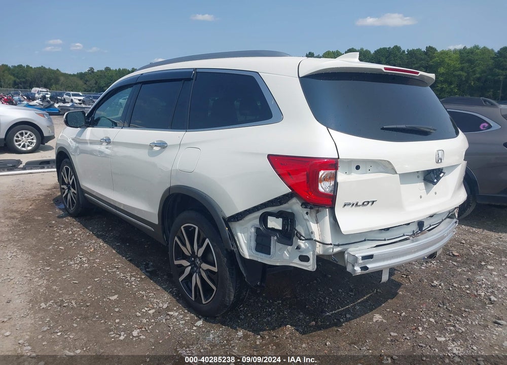 2019 HONDA PILOT TOURING VIN: 5FNYF5H60KB015173