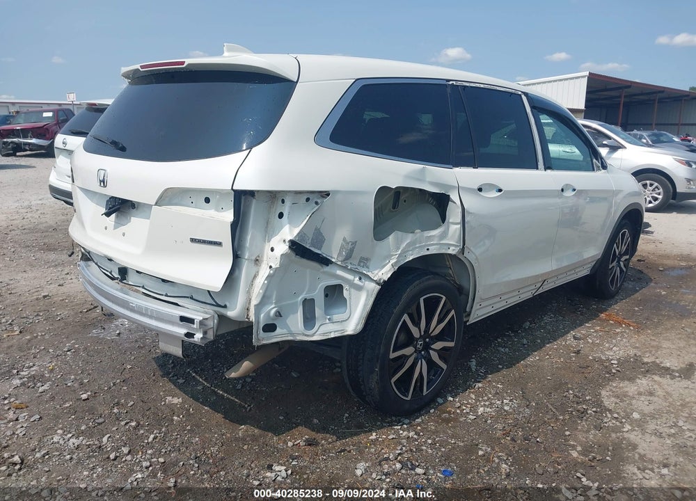 2019 HONDA PILOT TOURING VIN: 5FNYF5H60KB015173