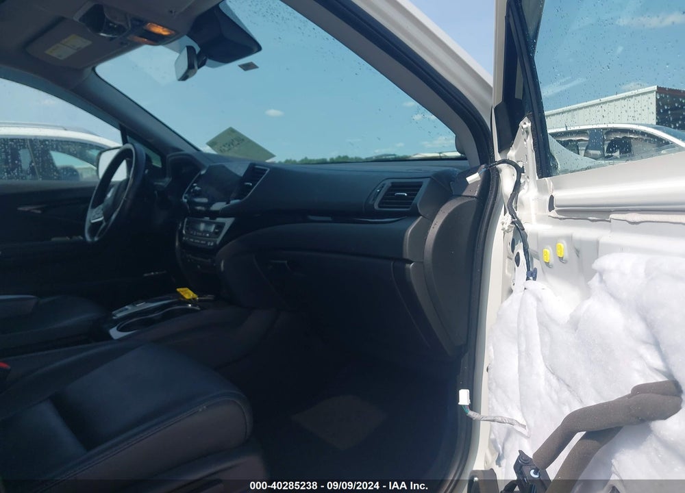2019 HONDA PILOT TOURING VIN: 5FNYF5H60KB015173