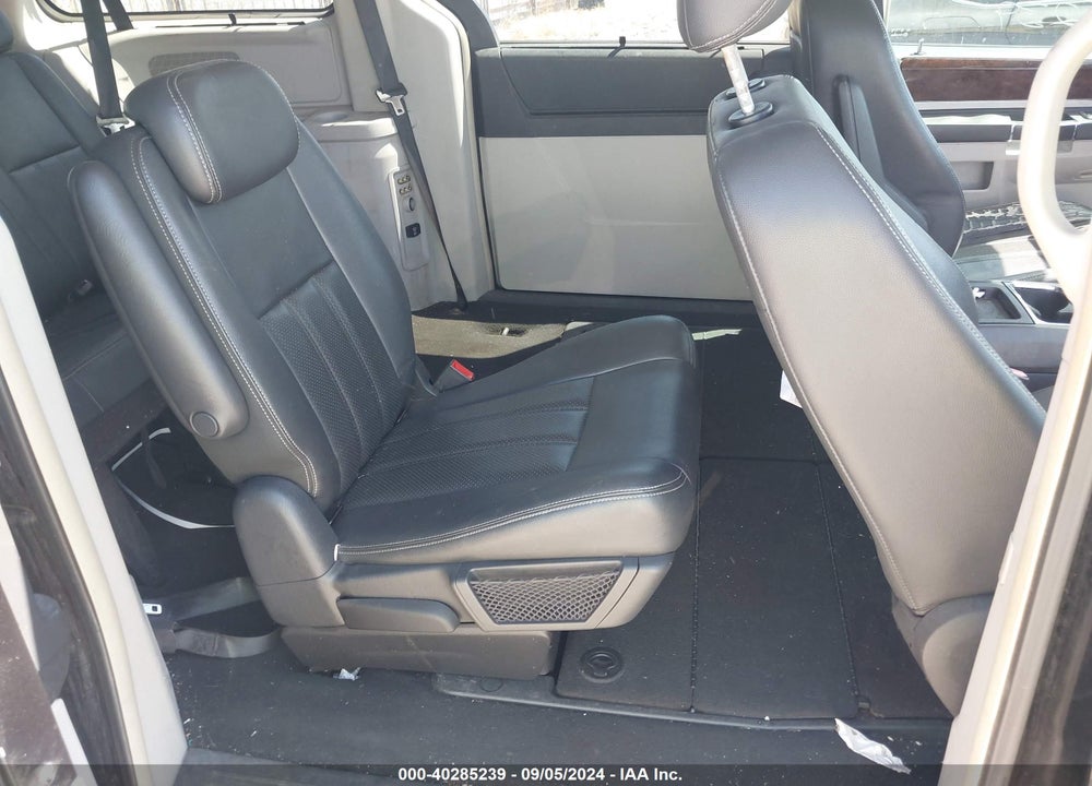 2009 CHRYSLER TOWN & COUNTRY TOURING VIN: 2A8HR54129R646032