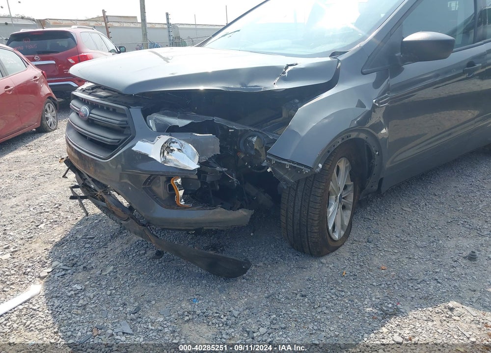 2017 FORD ESCAPE S VIN: 1FMCU0F79HUE85678