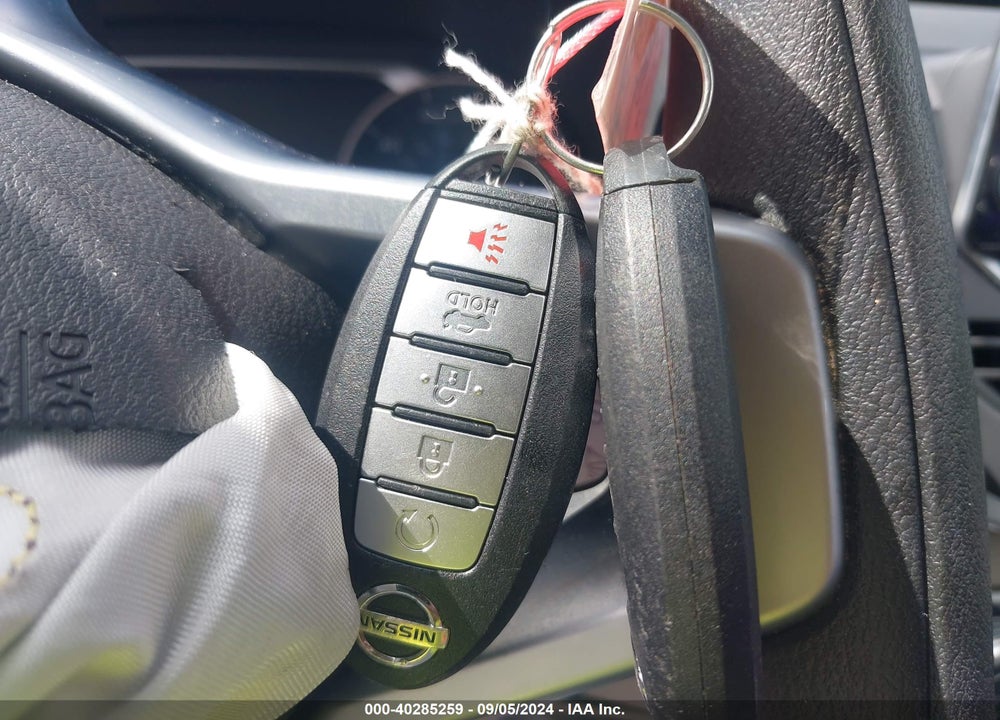2021 NISSAN ALTIMA SV FWD VIN: 1N4BL4DV8MN301482