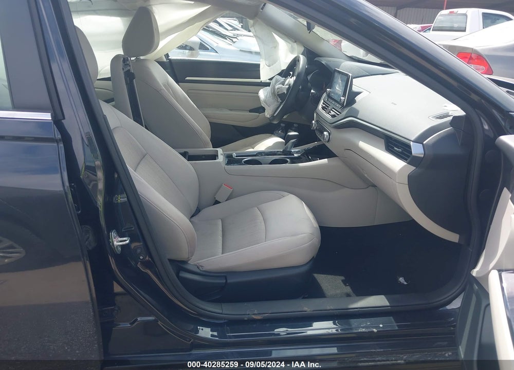 2021 NISSAN ALTIMA SV FWD VIN: 1N4BL4DV8MN301482