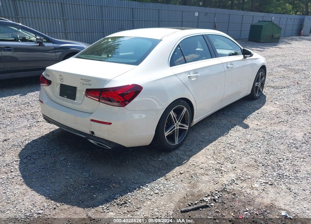 2019 MERCEDES-BENZ A 220 VIN: WDD3G4FB3KW000783