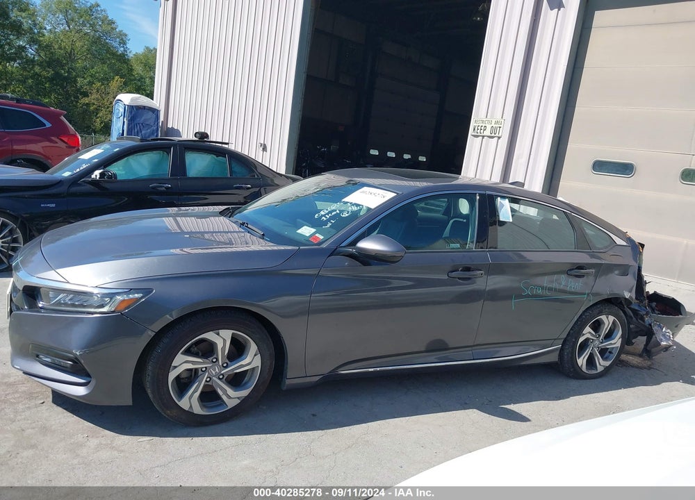 2020 HONDA ACCORD VIN: 1HGCV1F52LA086855