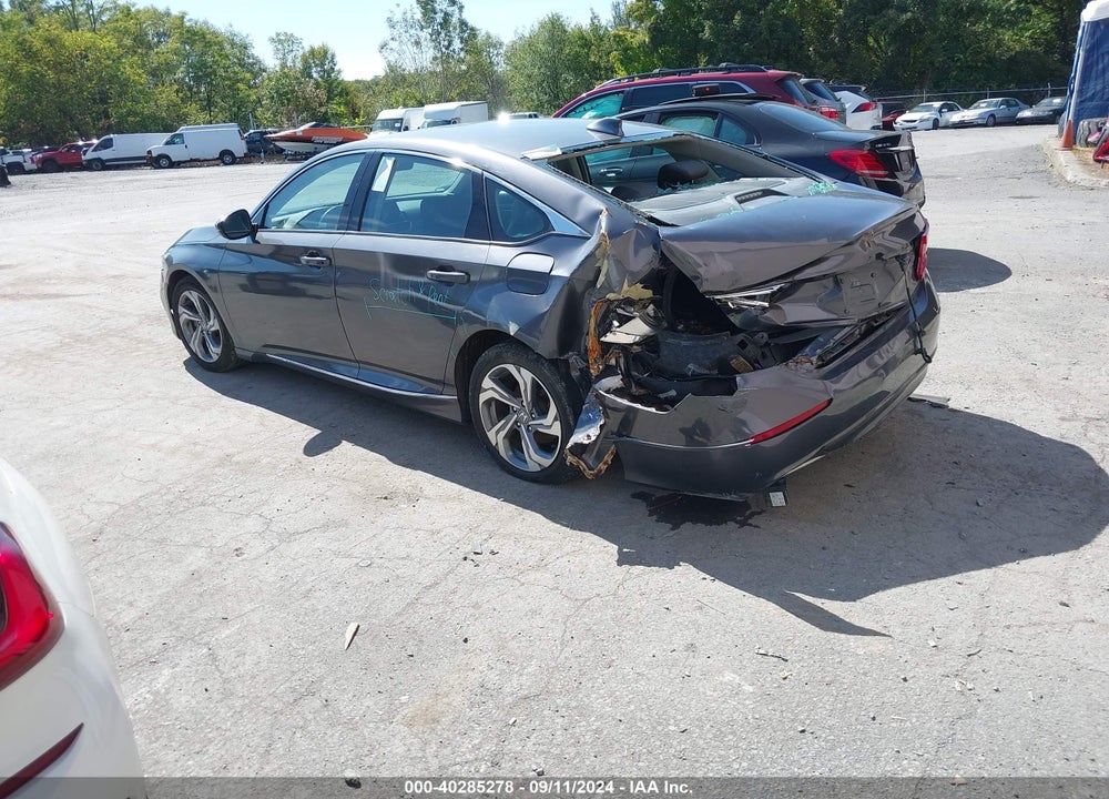 2020 HONDA ACCORD VIN: 1HGCV1F52LA086855