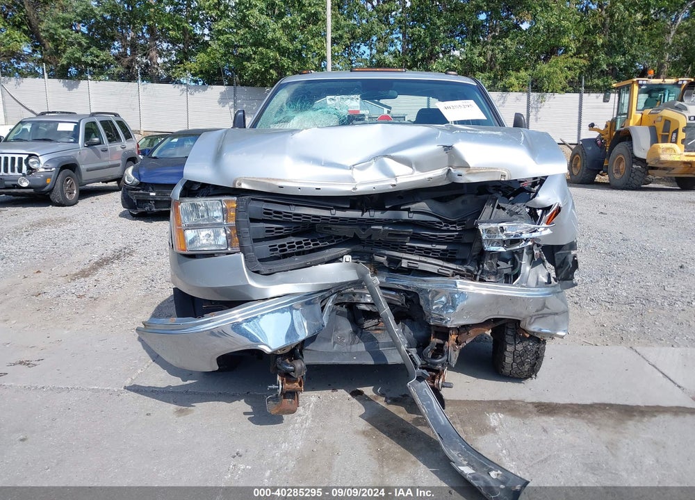 2013 GMC SIERRA 3500HD WORK TRUCK VIN: 1GT422CG6DF233156