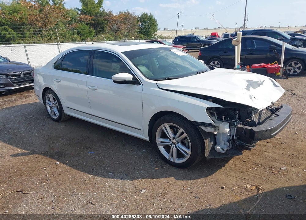 2014 VOLKSWAGEN PASSAT 1.8T SEL PREMIUM VIN: 1VWCT7A35EC099732