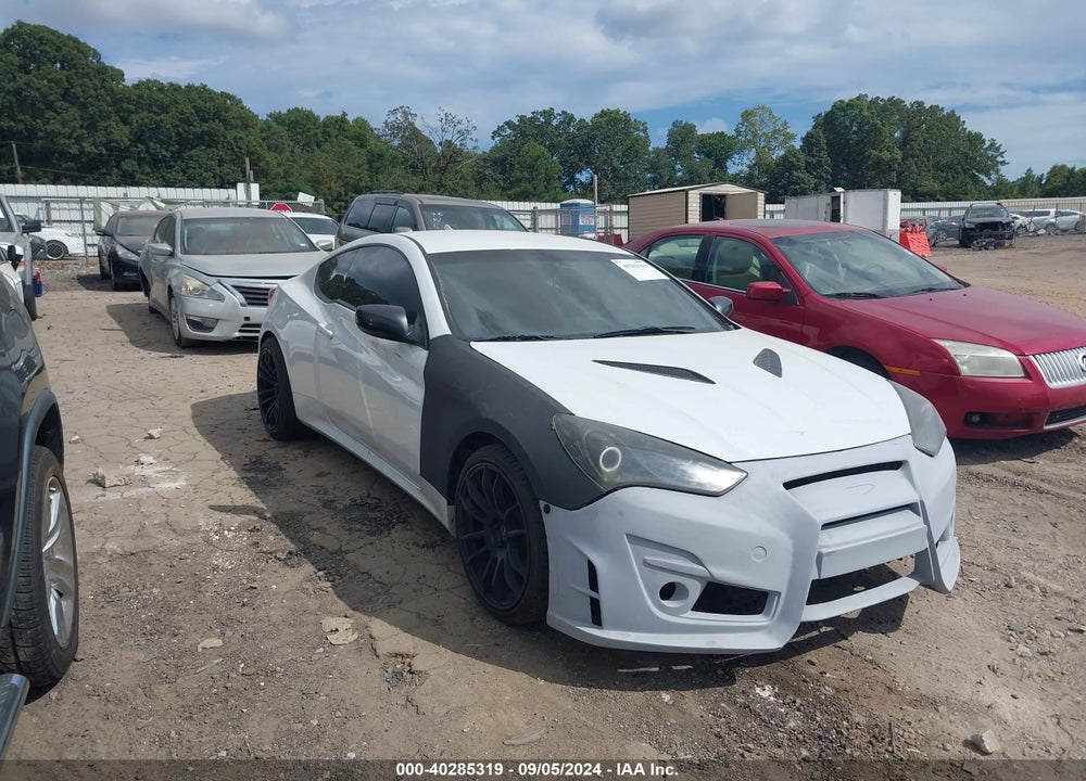 2013 HYUNDAI GENESIS 3.8 R-SPEC VIN: KMHHU6KJ0DU105602