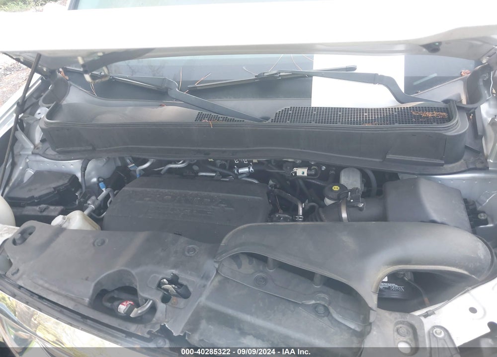 2012 HONDA PILOT TOURING VIN: 5FNYF3H95CB023463