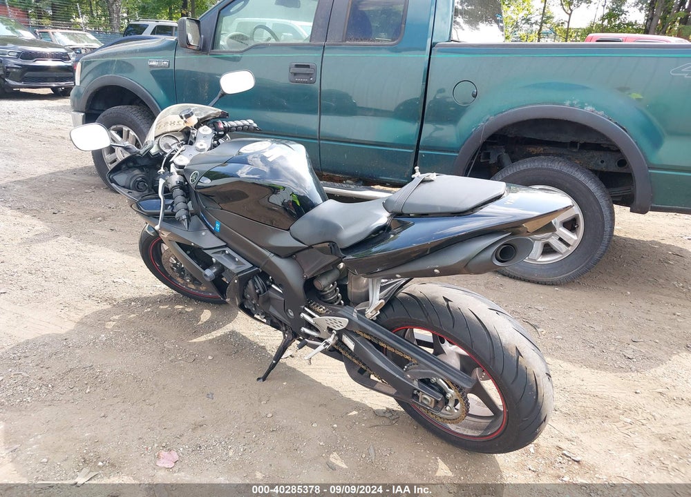 2005 YAMAHA YZFR1 VIN: JYARN13E05A012457