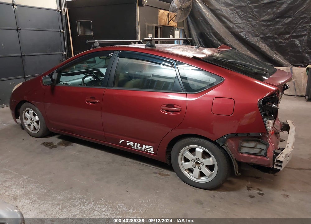 2005 TOYOTA PRIUS VIN: JTDKB20U057006204