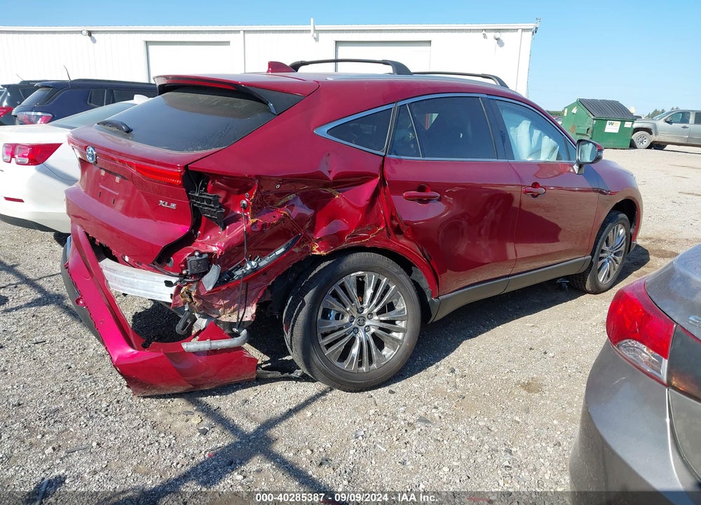 2024 TOYOTA VENZA XLE VIN: JTEAAAAH1RJ174559