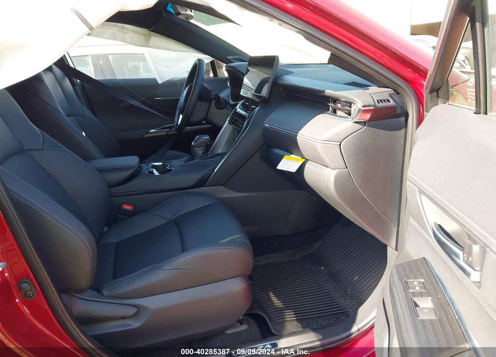 2024 TOYOTA VENZA XLE VIN: JTEAAAAH1RJ174559