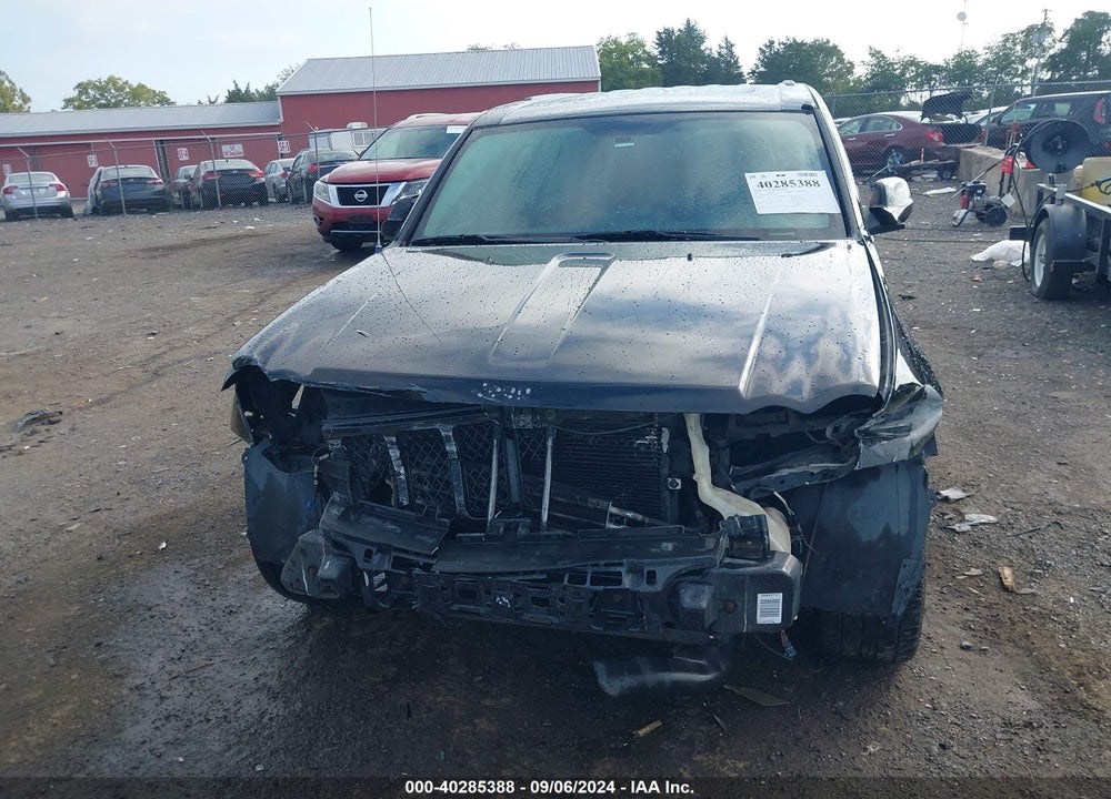 2006 JEEP GRAND CHEROKEE SRT8 VIN: 1J8HR78306C209495