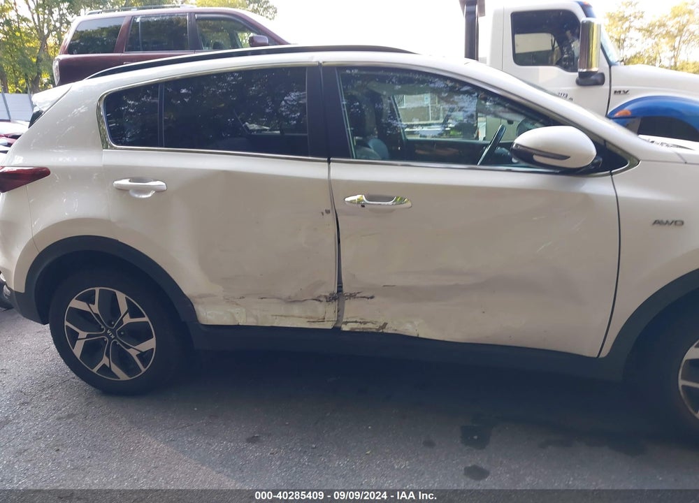 2021 KIA SPORTAGE EX VIN: KNDPNCAC0M7858818