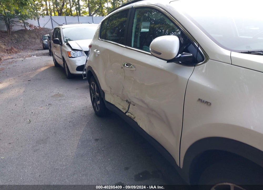 2021 KIA SPORTAGE EX VIN: KNDPNCAC0M7858818