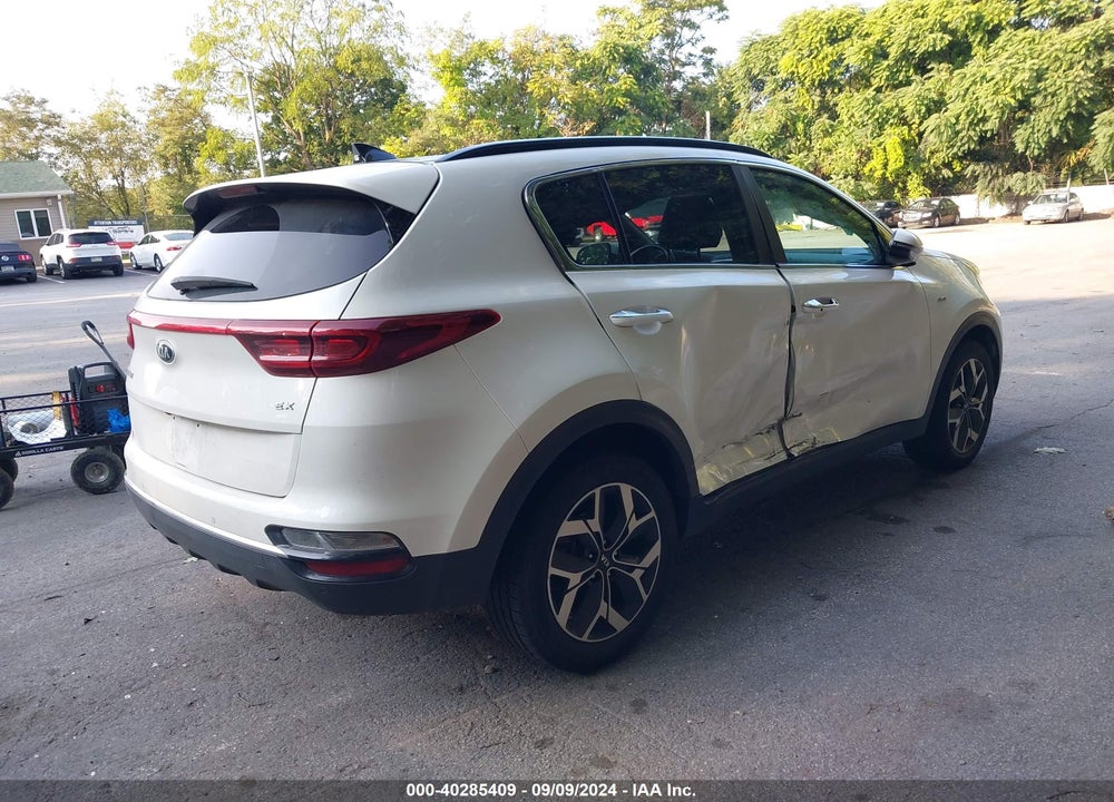 2021 KIA SPORTAGE EX VIN: KNDPNCAC0M7858818