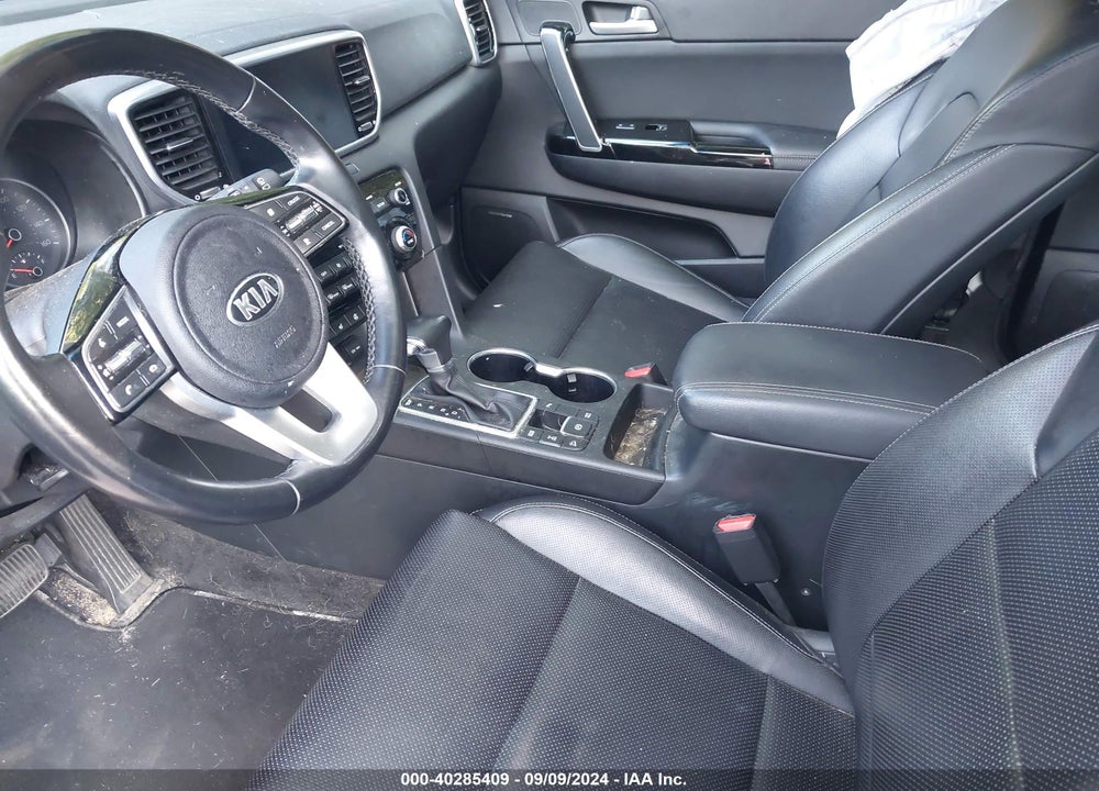 2021 KIA SPORTAGE EX VIN: KNDPNCAC0M7858818