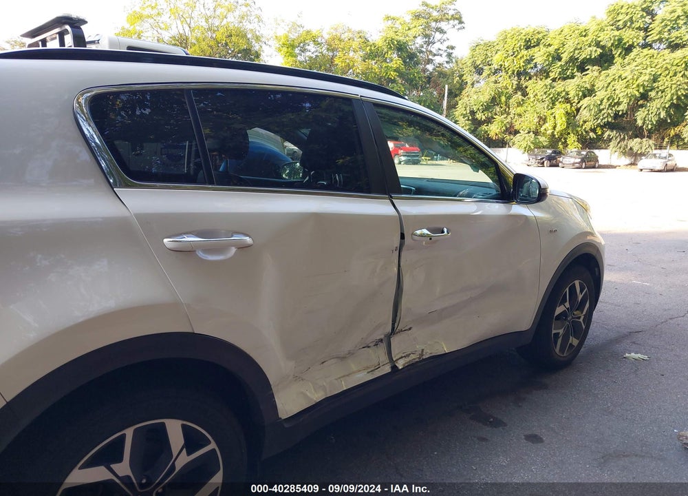 2021 KIA SPORTAGE EX VIN: KNDPNCAC0M7858818