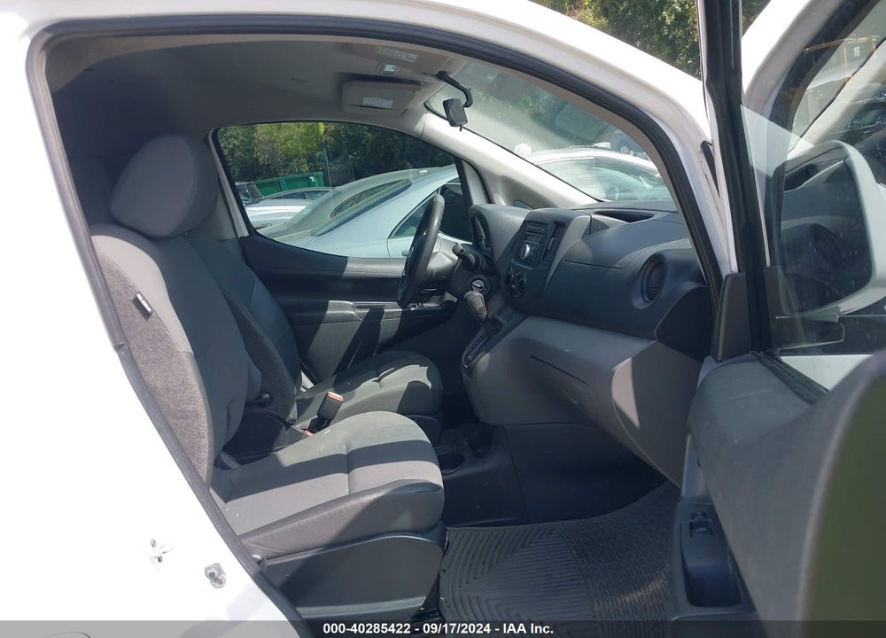 2017 NISSAN NV200 SV VIN: 3N6CM0KN8HK716544