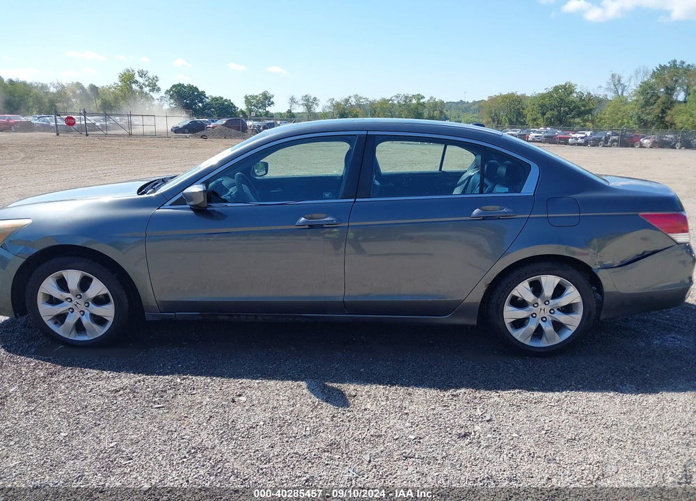 2008 HONDA ACCORD 2.4 EX-L VIN: 1HGCP26828A071788