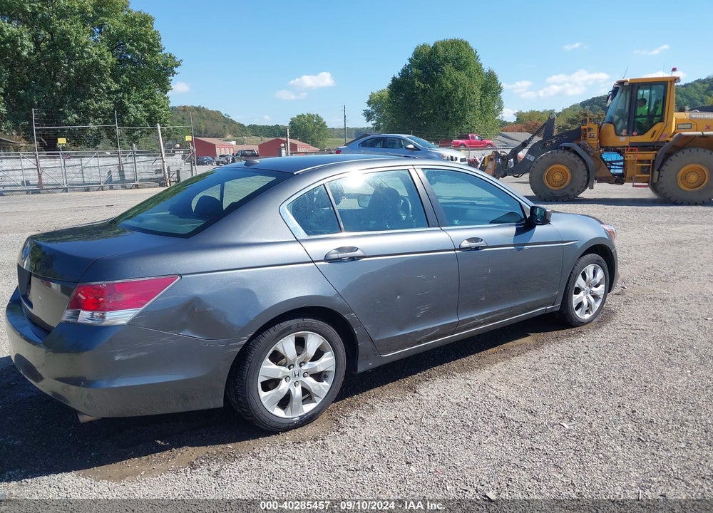 2008 HONDA ACCORD 2.4 EX-L VIN: 1HGCP26828A071788