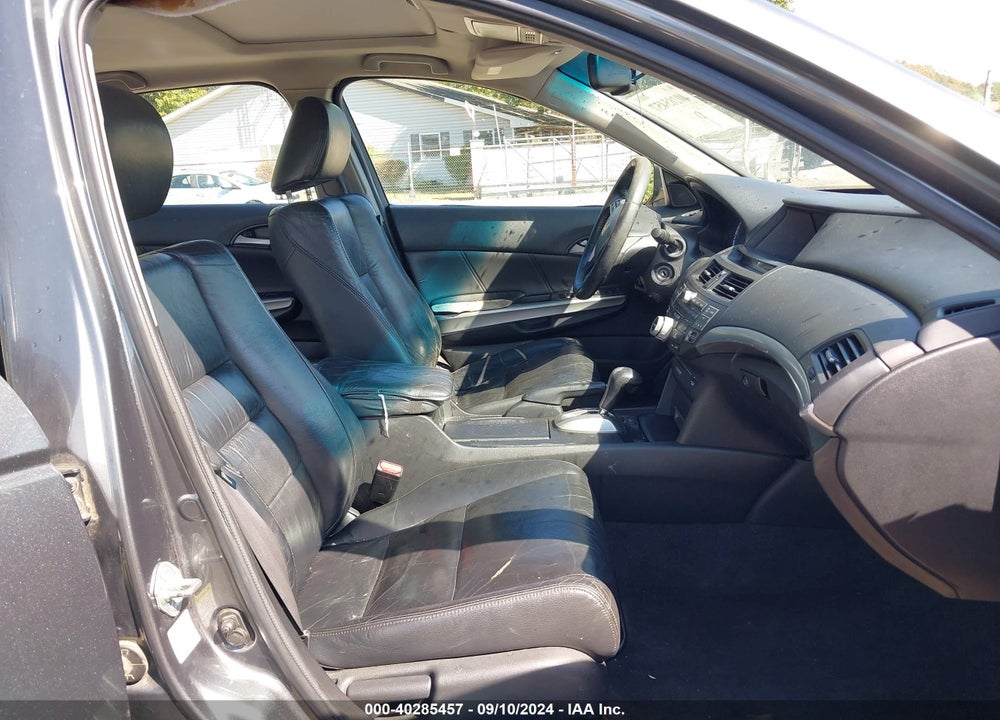 2008 HONDA ACCORD 2.4 EX-L VIN: 1HGCP26828A071788