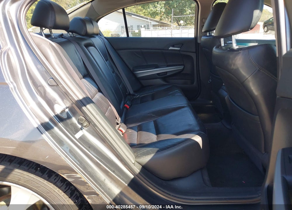 2008 HONDA ACCORD 2.4 EX-L VIN: 1HGCP26828A071788