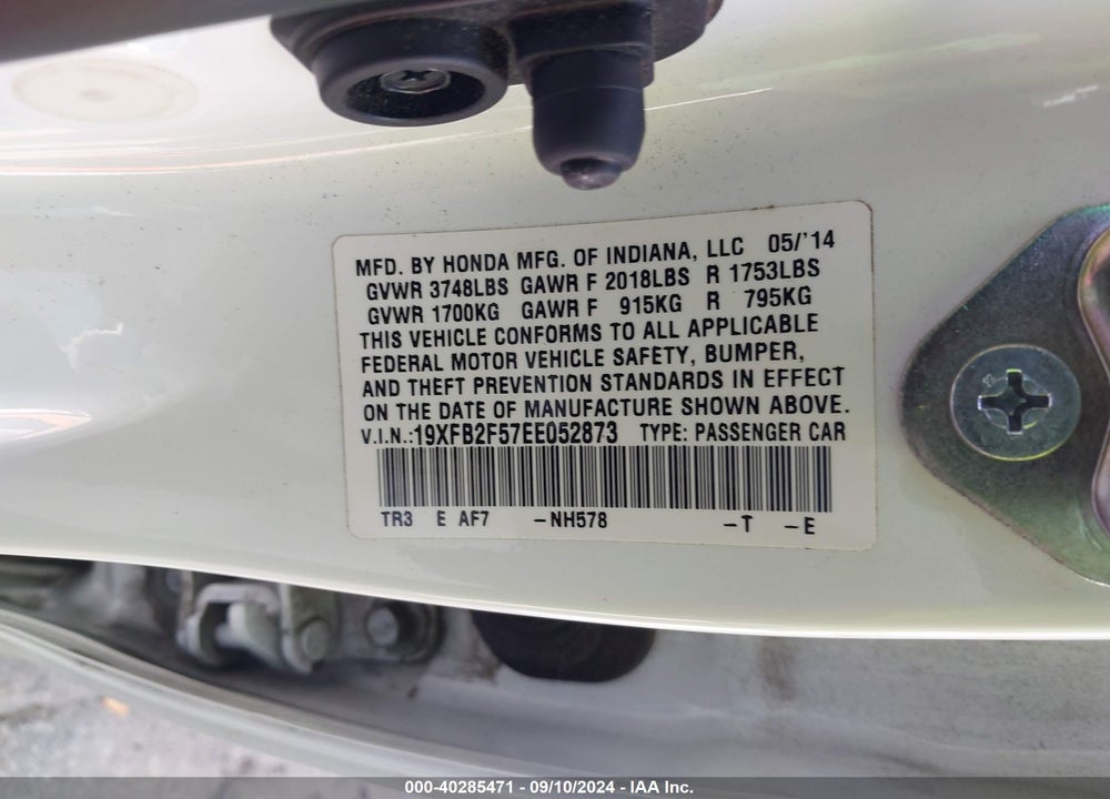 2014 HONDA CIVIC LX VIN: 19XFB2F57EE052873