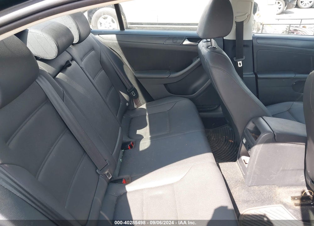 2012 VOLKSWAGEN JETTA VIN: 3VWDP7AJ1CM400953