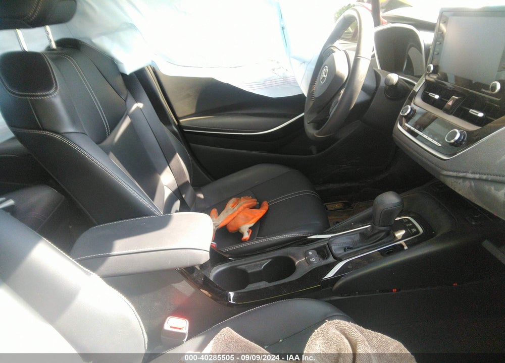 2022 TOYOTA COROLLA HYBRID LE VIN: JTDEAMDE3NJ059562