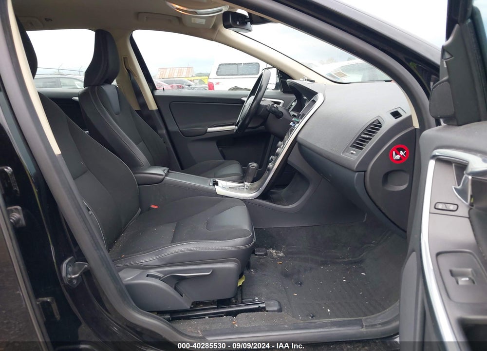 2012 VOLVO XC60 3.2 VIN: YV4940DZ3C2288722