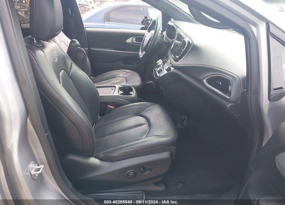 2021 CHRYSLER PACIFICA TOURING L VIN: 2C4RC1BG7MR531058
